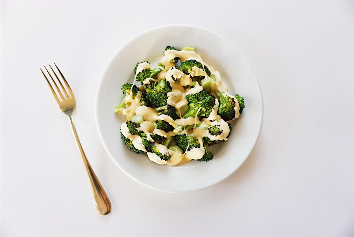 Broccoli with Cheddar Sauce