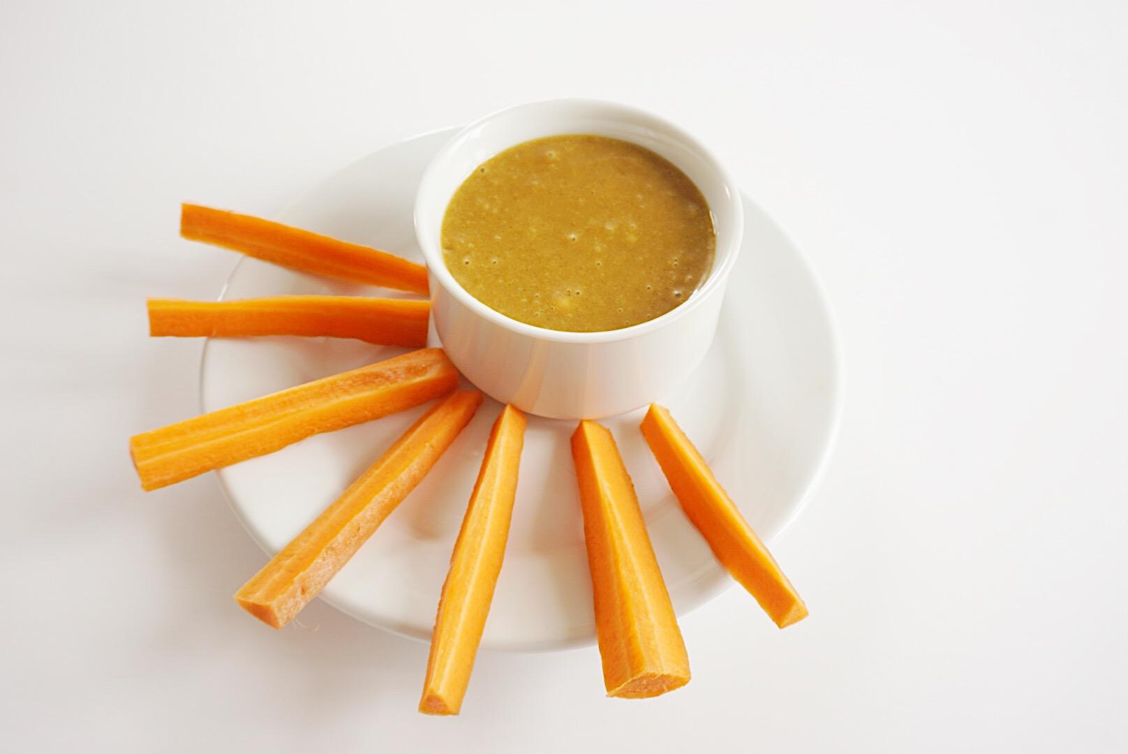 Carrot Sticks with Turmeric Coconut Dip