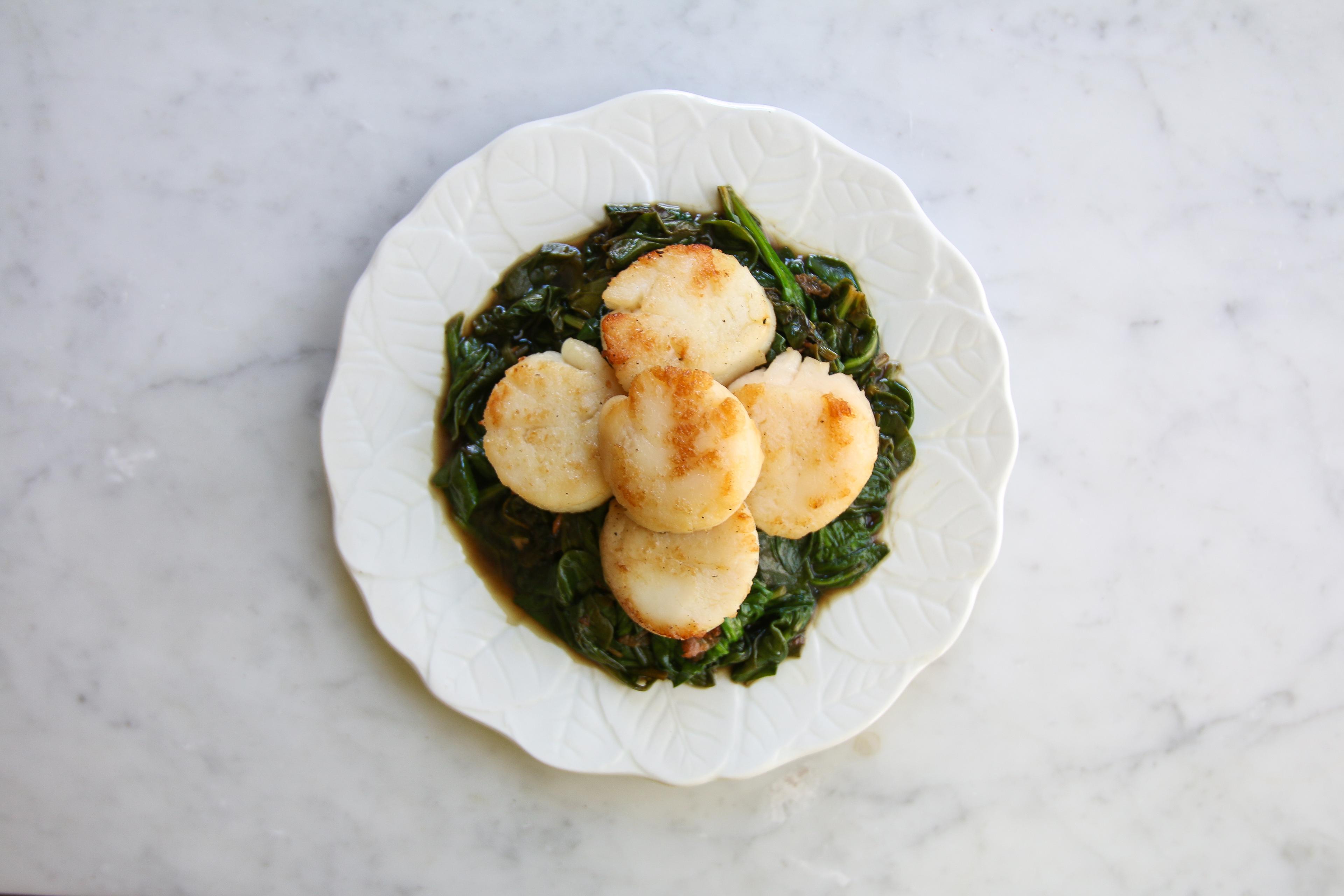 Pan Seared Scallops with Spinach